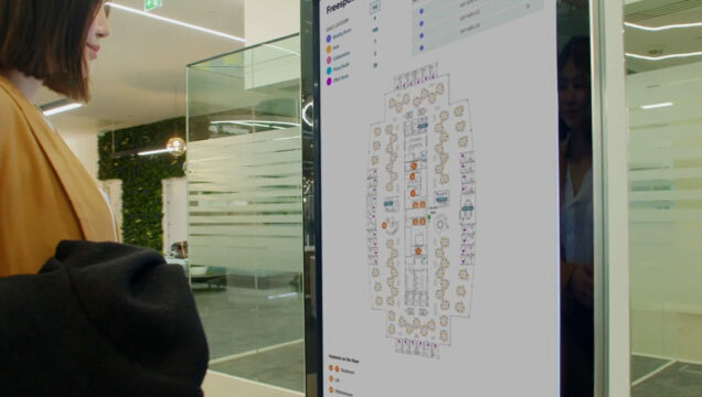 Workplace Digital Signage: Elevate Your Workplace Experience